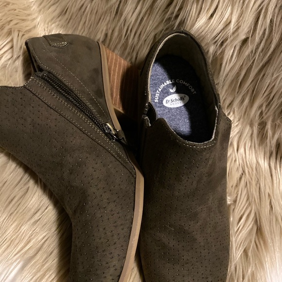 Dr. Scoll’s Booties, Brown, size 8 brand New - Picture 2 of 6